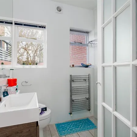 Lovely 1 Bed With Large Terrace London Exterior photo