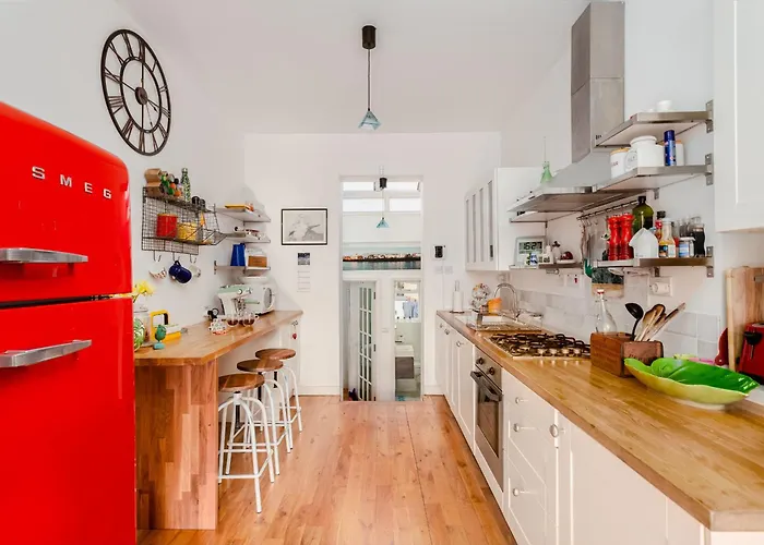 Lovely 1 Bed With Large Terrace